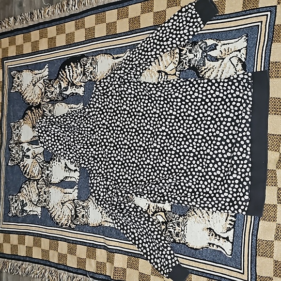 Hanna Andersson polka dot long-line sweater hoodie pouch-pocket cotton B31 - Picture 3 of 7